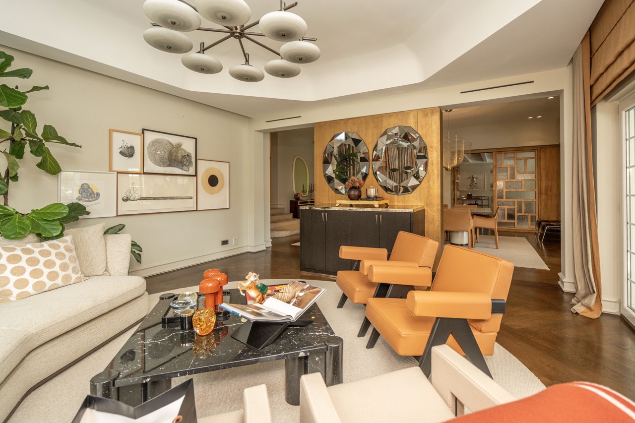 Salon oturma alanı